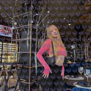 Имя: Дженна, Возраст: 23, Грудь: 1