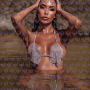 Имя: Джина, Возраст: 24, Грудь: 2