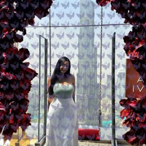 Имя: Джой, Возраст: 26, Грудь: 4