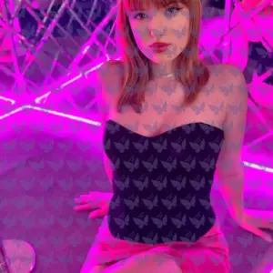 Имя: Джолин, Возраст: 24, Грудь: 2