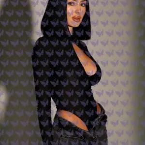 Имя: Джульетта, Возраст: 24, Грудь: 4