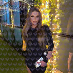 Имя: Эделин, Возраст: 21, Грудь: 3