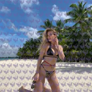 Имя: Элия, Возраст: 24, Грудь: 2