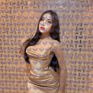 Имя: Элиза, Возраст: 25, Грудь: 2