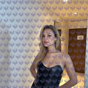 Имя: Элиза, Возраст: 27, Грудь: 2