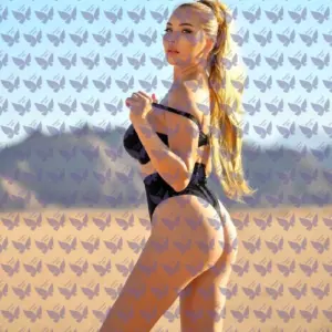 Имя: Элизабетта, Возраст: 26, Грудь: 5