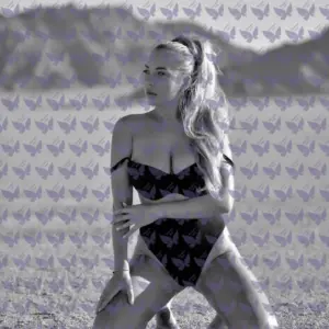 Имя: Элизабетта, Возраст: 26, Грудь: 5