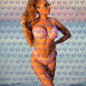 Имя: Элизабетта, Возраст: 26, Грудь: 5