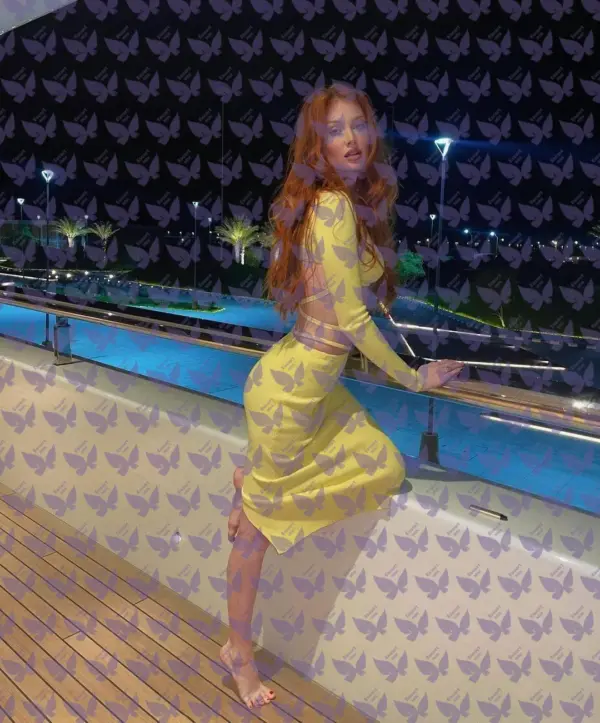 Имя: Элла, Возраст: 24, Грудь: 1