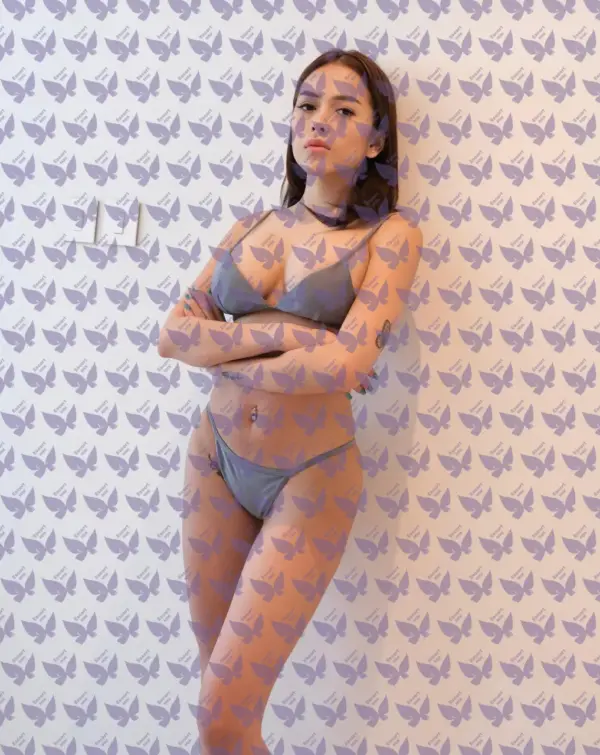 Имя: Элла, Возраст: 23, Грудь: 4