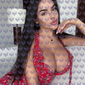 Имя: Элли, Возраст: 23, Грудь: 4