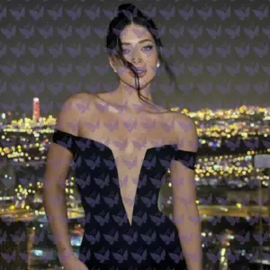 Имя: Эллис, Возраст: 24, Грудь: 2