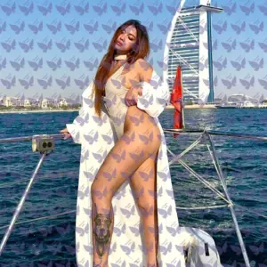 Имя: Элоди, Возраст: 25, Грудь: 3