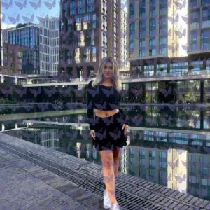 Имя: Элоиза, Возраст: 26, Грудь: 2