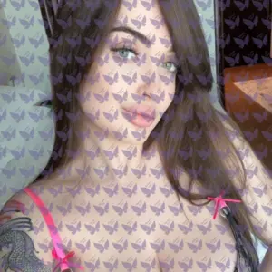 Имя: Эльвира, Возраст: 21, Грудь: 3