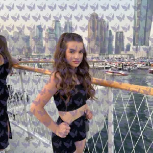 Имя: ELya, Возраст: 18, Грудь: 2