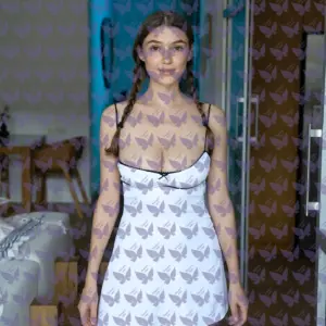 Имя: Эльза, Возраст: 19, Грудь: 3