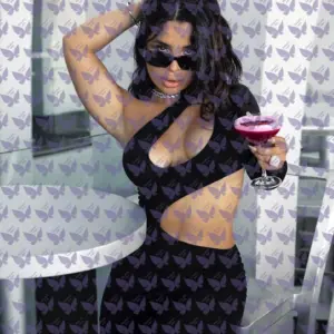 Имя: Эмми, Возраст: 25, Грудь: 3