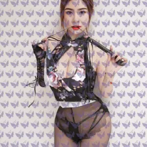 Имя: Эмори, Возраст: 25, Грудь: 3