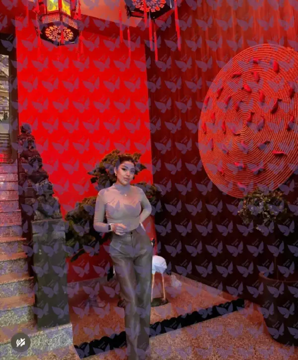 Имя: Эрин, Возраст: 26, Грудь: 4