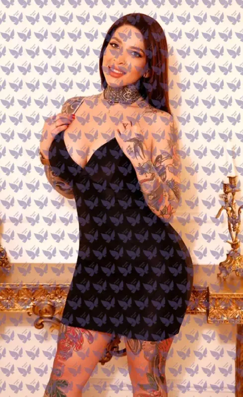 Имя: Эшли, Возраст: 26, Грудь: 3