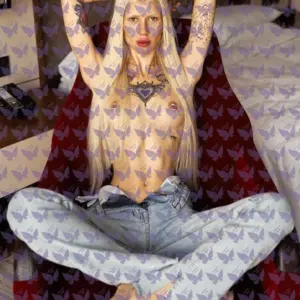 Имя: Ева, Возраст: 21, Грудь: 2