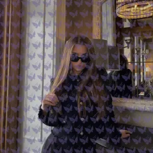 Имя: Фелисити, Возраст: 23, Грудь: 2