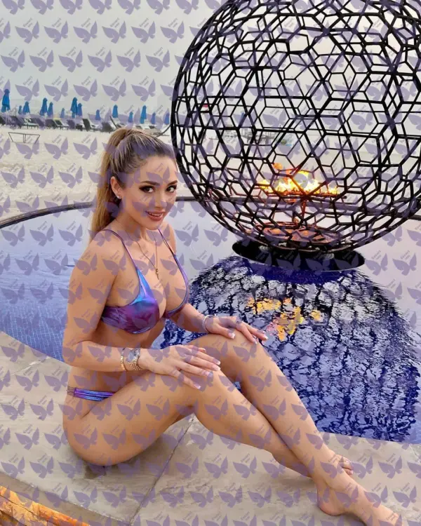 Имя: Филиппа, Возраст: 23, Грудь: 3