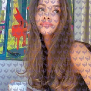 Имя: Флора, Возраст: 20, Грудь: 1