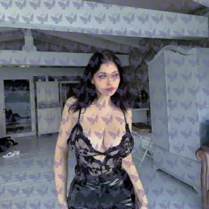 Имя: Фрея, Возраст: 19, Грудь: 4