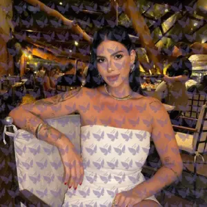 Имя: Габи, Возраст: 21, Грудь: 2