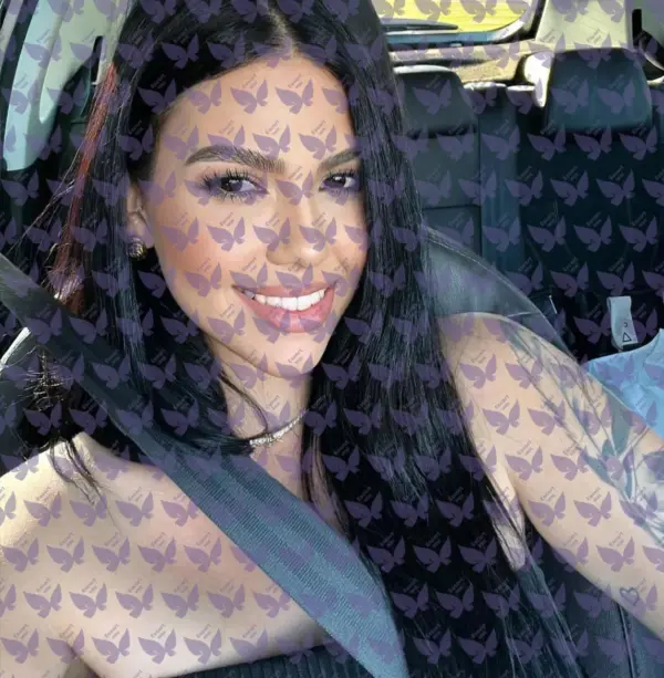 Имя: Габи, Возраст: 21, Грудь: 2