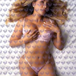 Имя: Гермиона, Возраст: 28, Грудь: 3