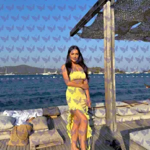 Имя: Глория, Возраст: 24, Грудь: 3