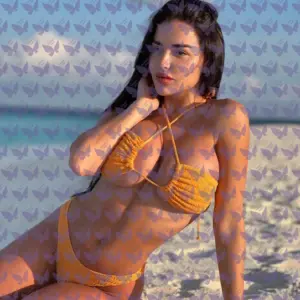 Имя: Голди, Возраст: 23, Грудь: 3