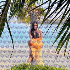 Имя: Ямила, Возраст: 25, Грудь: 3