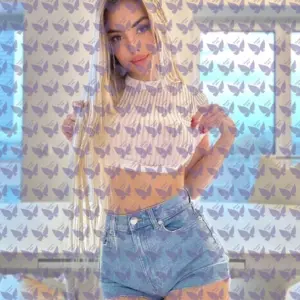 Имя: Яра, Возраст: 24, Грудь: 3