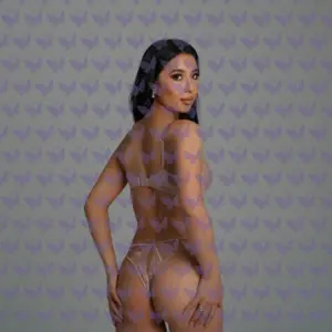 Имя: Идалия, Возраст: 26, Грудь: 1