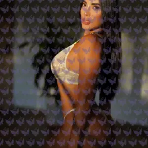 Имя: Илиана, Возраст: 24, Грудь: 2