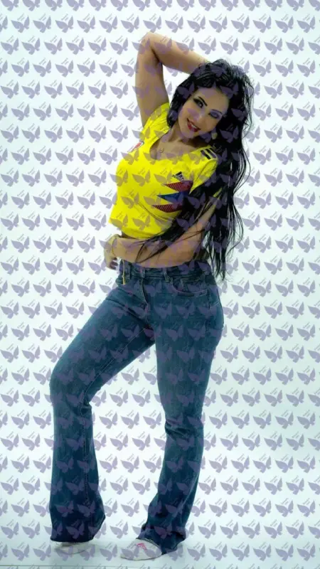 Имя: Имми, Возраст: 40, Грудь: 3