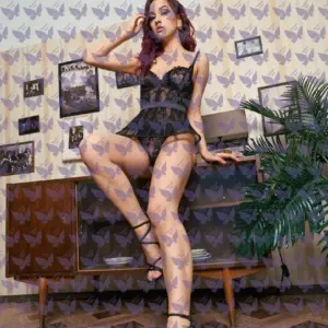 Имя: Иванна, Возраст: 24, Грудь: 1