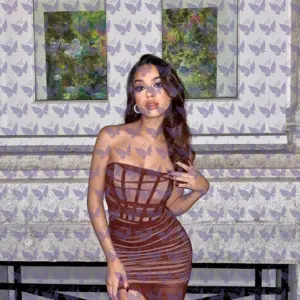 Имя: Иветта, Возраст: 22, Грудь: 2