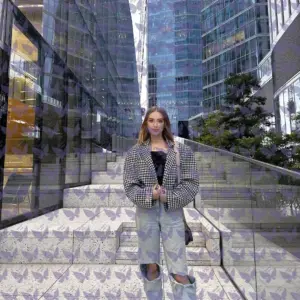 Имя: Изабелла, Возраст: 23, Грудь: 2