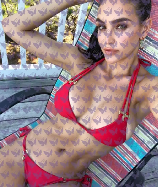 Имя: Изабелла, Возраст: 30, Грудь: 4