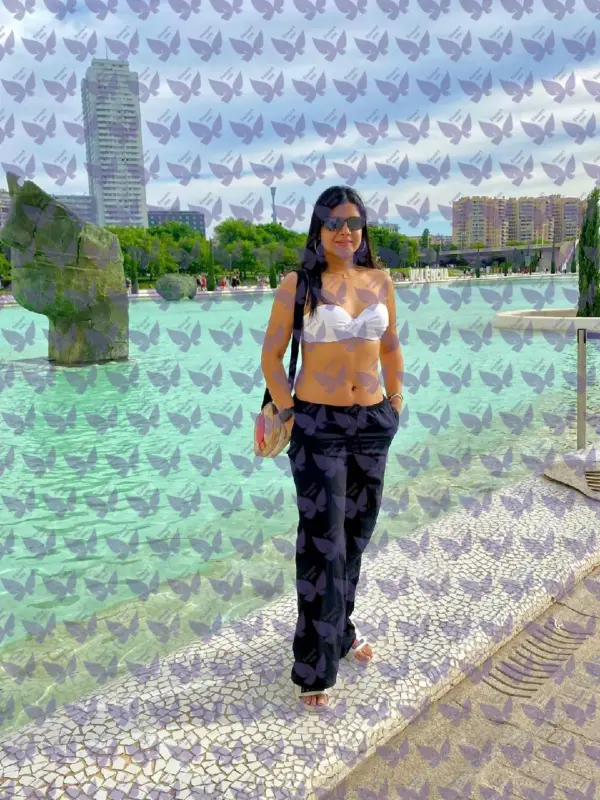 Имя: Изида, Возраст: 24, Грудь: 3