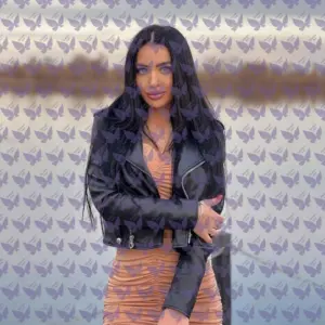 Имя: Камила, Возраст: 23, Грудь: 2