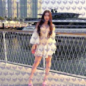 Имя: Камила, Возраст: 21, Грудь: 3