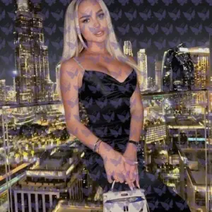 Имя: Кара, Возраст: 23, Грудь: 3