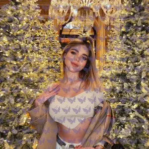 Имя: Кара, Возраст: 19, Грудь: 3