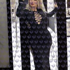 Имя: Каролина, Возраст: 24, Грудь: 3